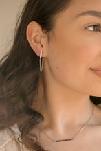 Load image into Gallery viewer, Chain Bar Earrings