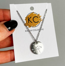 Load image into Gallery viewer, Make a Wish Dandelion Necklace