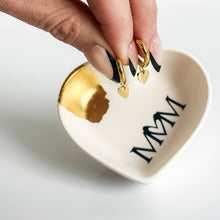 Load image into Gallery viewer, Heart Hoops