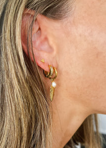 Tui Hoop Earrings