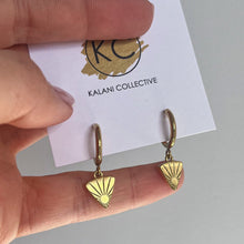 Load image into Gallery viewer, Radiate Hoops