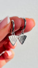 Load image into Gallery viewer, Radiate Hoops